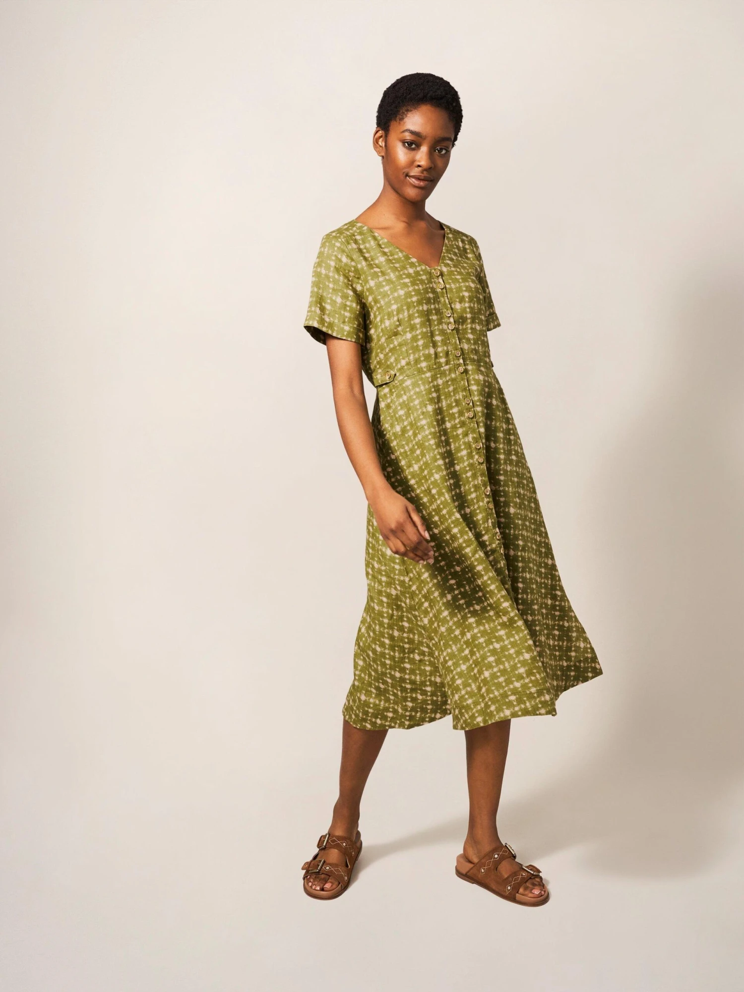 WHITE STUFF Ivy Linen Short Sleeve Midi Dress In GREEN PRINT 2 WHITE STUFF Ivy Linen Short Sleeve Midi Dress In GREEN PRINT - Image 2