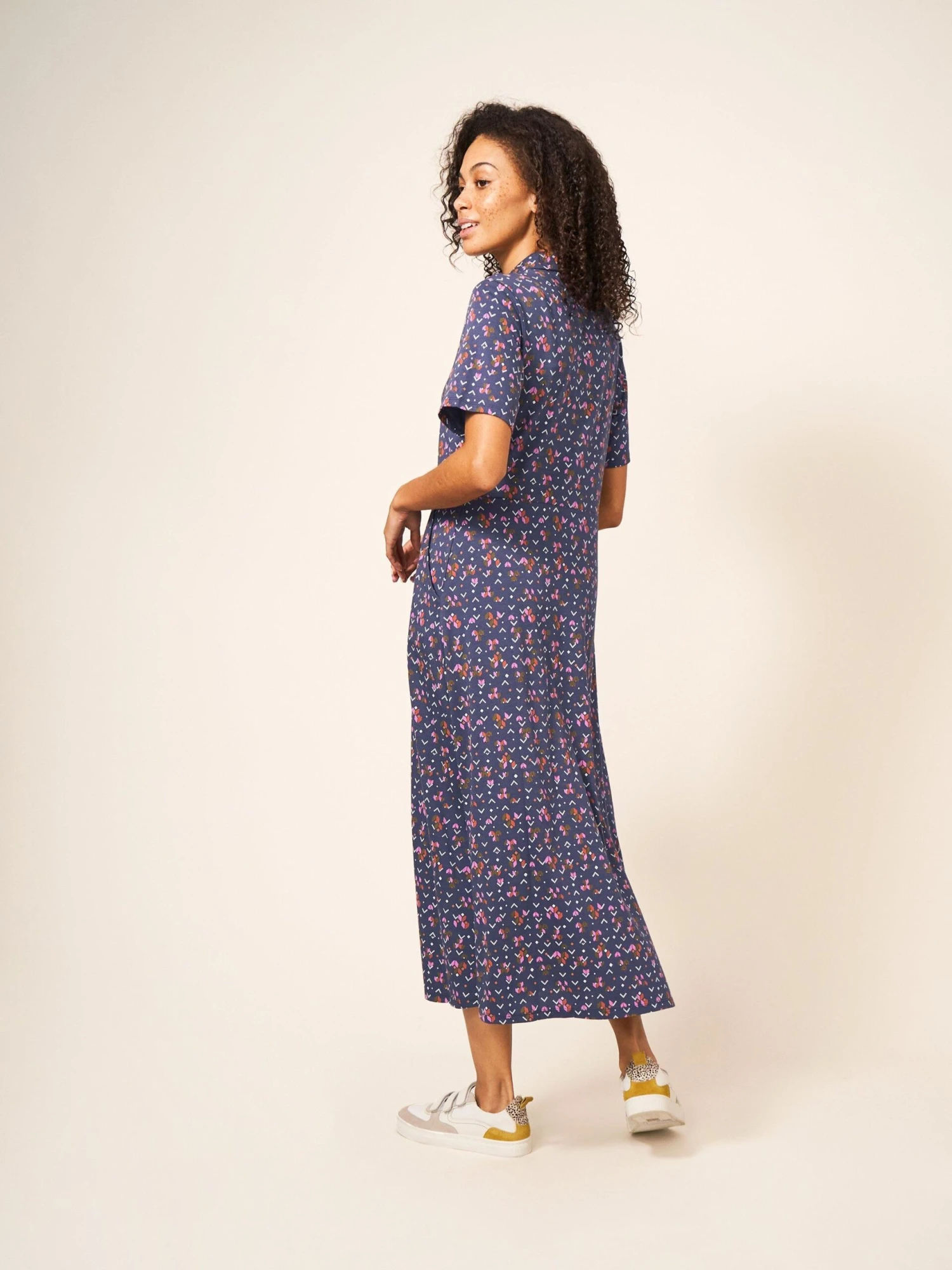 WHITE STUFF Rua Jersey Short Sleeve Shirt Dress In PURPLE MULTI 4 WHITE STUFF Rua Jersey Short Sleeve Shirt Dress In PURPLE MULTI - Image 4