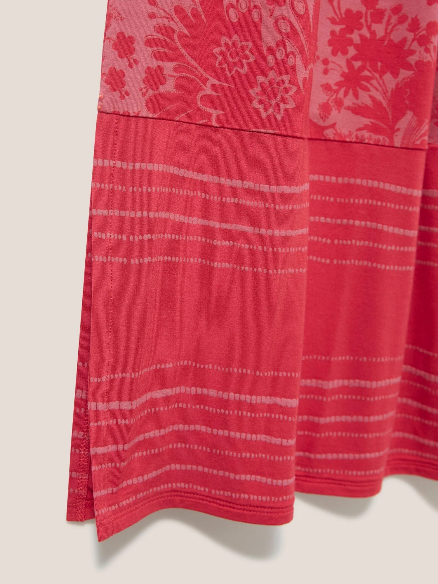 WHITE STUFF Zoe Eco Vero Jersey Dress In RED MULTI 6 WHITE STUFF Zoe Eco Vero Jersey Dress In RED MULTI - Image 6
