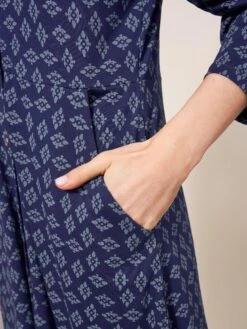 WHITE STUFF Rua Printed Midi Dress In NAVY MULTI -Whte Stuffy Store 439508 NAVY MULTI MD 1